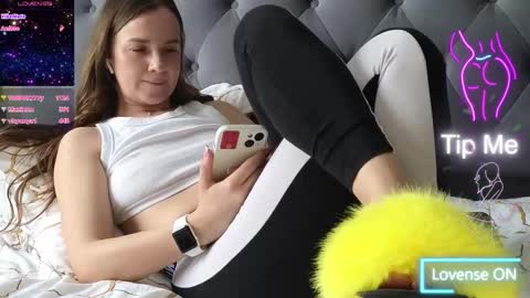 Snapshot of ange1ok chatting on March 10, 2025, 8:48 am ange1ok online show from March 10, 2025, 8:48 am