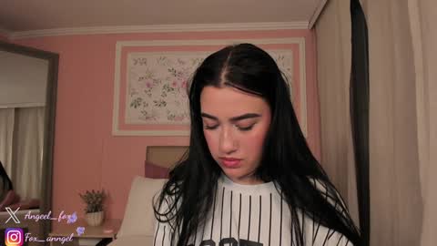 Angel  online show from January 16, 2025, 1:37 am