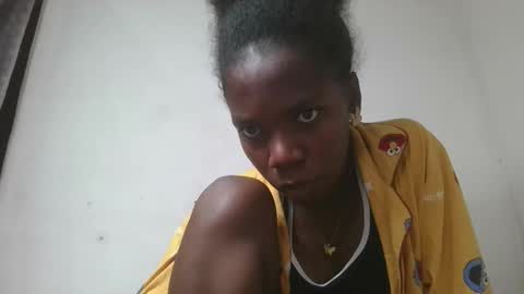 Snapshot of angeeliine chatting on February 26, 2026, 12:31 am angeeliine online show from February 26, 2026, 12:31 am