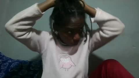 Snapshot of angeeliine chatting on June 11, 2026, 8:34 am angeeliine online show from June 11, 2026, 8:34 am