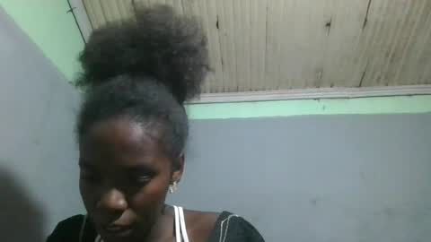 Snapshot of angeeliine chatting on June 12, 2026, 10:36 am angeeliine online show from June 12, 2026, 10:36 am