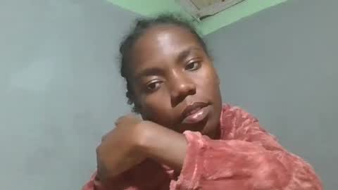 Snapshot of angeeliine chatting on July 8, 2026, 7:18 pm angeeliine online show from July 8, 2026, 7:18 pm