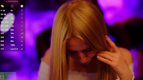 angeellina online show from January 3, 2025, 8:22 pm