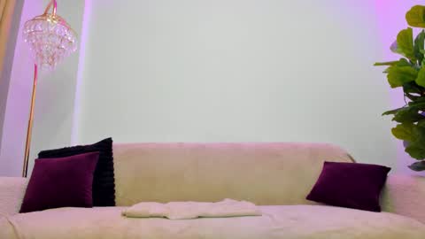 angel__vibe online show from February 16, 2026, 8:38 pm