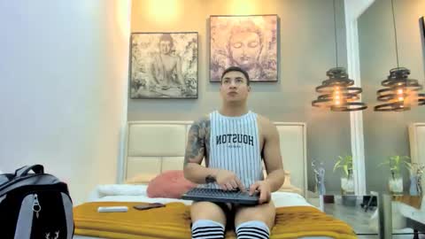 Angel online show from February 2, 2026, 3:49 am