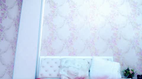 angel_asia_ online show from December 4, 2024, 1:47 am