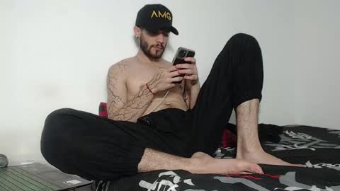 Snapshot of angel_damons_ chatting on November 20, 2025, 8:52 pm Angel Damons online show from November 20, 2025, 8:52 pm