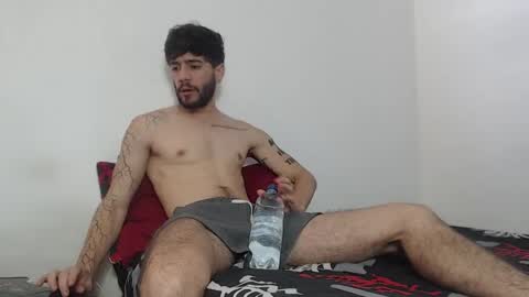 Snapshot of angel_damons_ chatting on November 25, 2025, 2:39 pm Angel Damons online show from November 25, 2025, 2:39 pm