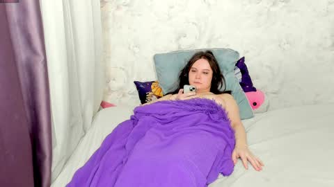 Fallen Angel online show from February 22, 2025, 12:38 am