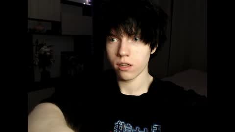 Ray online show from June 8, 2026, 7:58 pm