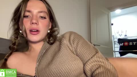 Snapshot of angel_from_sky chatting on December 11, 2024, 3:05 pm Greetings Jess online show from December 11, 2024, 3:05 pm