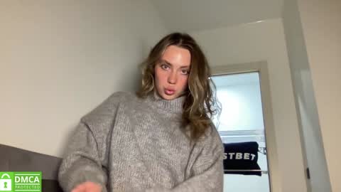 Snapshot of angel_from_sky chatting on January 12, 2025, 1:37 pm Greetings Jess online show from January 12, 2025, 1:37 pm