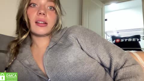 Snapshot of angel_from_sky chatting on January 18, 2025, 5:48 pm Greetings Jess online show from January 18, 2025, 5:48 pm