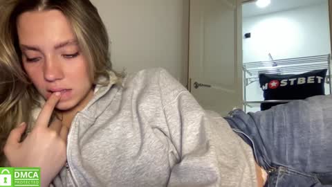 Snapshot of angel_from_sky chatting on January 25, 2025, 12:26 pm Greetings Jess online show from January 25, 2025, 12:26 pm