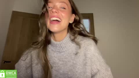 Snapshot of angel_from_sky chatting on October 5, 2025, 12:14 pm Greetings Jess online show from October 5, 2025, 12:14 pm