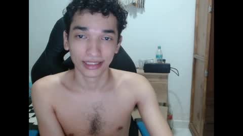 Snapshot of angel_hotc chatting on December 25, 2024, 10:16 pm Angel online show from December 25, 2024, 10:16 pm