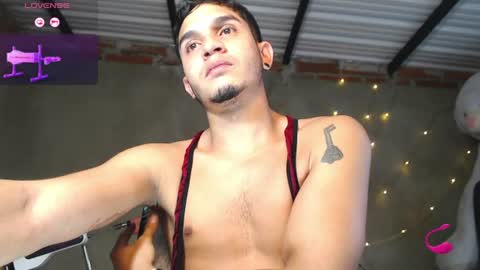 Snapshot of angel_latinboy chatting on June 13, 2026, 12:14 pm Angel online show from June 13, 2026, 12:14 pm