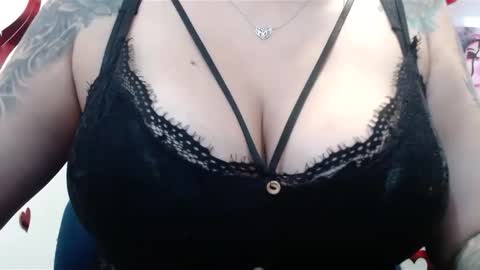 Snapshot of angel_love_90 chatting on March 2, 2025, 5:33 am Angel online show from March 2, 2025, 5:33 am