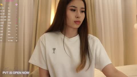 Luisa online show from April 4, 2026, 2:03 pm