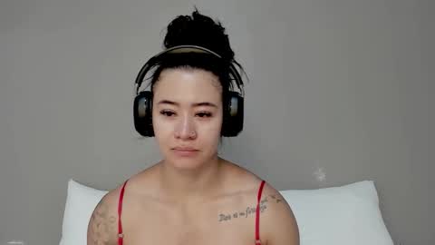 Angel online show from December 14, 2025, 2:55 pm