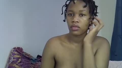 angel_mia5 online show from May 16, 2026, 9:06 am