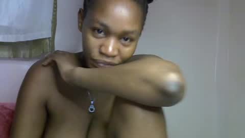 Snapshot of angel_mia5 chatting on August 3, 2026, 11:26 am angel_mia5 online show from August 3, 2026, 11:26 am