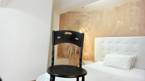 Snapshot of angel_nicolas chatting on March 6, 2025, 8:59 pm ANGEL online show from March 6, 2025, 8:59 pm