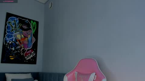 Snapshot of angel_sapphire_ chatting on April 10, 2026, 9:36 am Angel My schedule GTM2 Mon Tue Wen Thu Fri 0900am-0400pm online show from April 10, 2026, 9:36 am