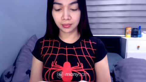 Snapshot of angel_shooter chatting on February 28, 2025, 7:35 pm angel_shooter online show from February 28, 2025, 7:35 pm