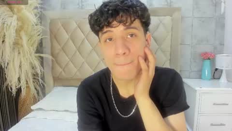 Angel online show from July 3, 2026, 5:58 am