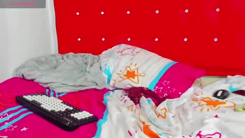 Snapshot of angel_starxx chatting on March 10, 2025, 8:12 pm angel_starxx online show from March 10, 2025, 8:12 pm