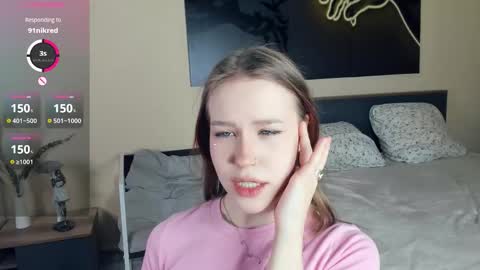 Snapshot of angel_to_burn chatting on February 14, 2026, 7:16 am SofiaSofi online show from February 14, 2026, 7:16 am