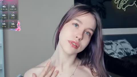 Snapshot of angel_to_burn chatting on June 16, 2026, 8:39 am SofiaSofi online show from June 16, 2026, 8:39 am