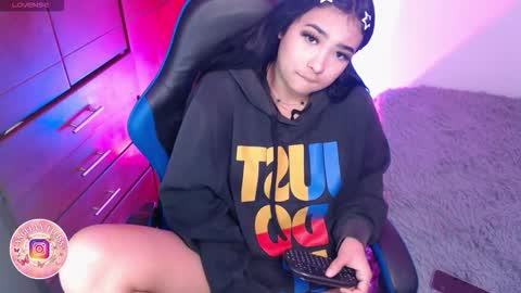 A N G E L A  E L L I S S   online show from March 9, 2026, 4:55 pm