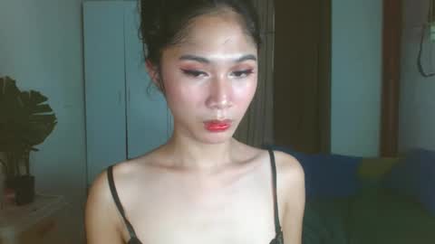 angela online show from December 7, 2024, 2:53 am