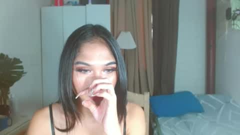 angela online show from March 9, 2025, 11:46 pm