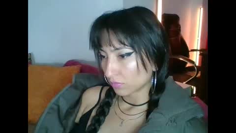  Angela  online show from October 15, 2025, 7:03 pm