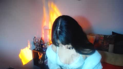  Angela  online show from October 19, 2025, 1:50 am