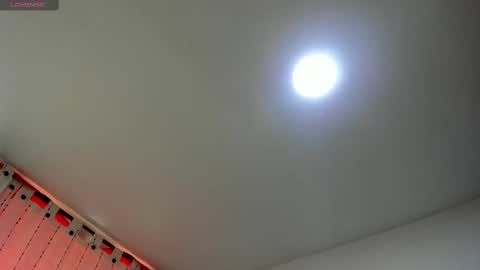 Snapshot of angela_nix chatting on December 12, 2024, 9:15 pm angela_nix online show from December 12, 2024, 9:15 pm