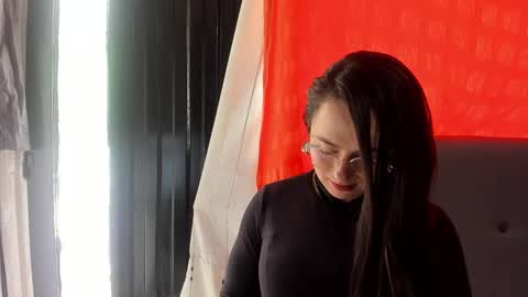 Snapshot of angela_nix chatting on October 29, 2025, 3:36 pm angela_nix online show from October 29, 2025, 3:36 pm