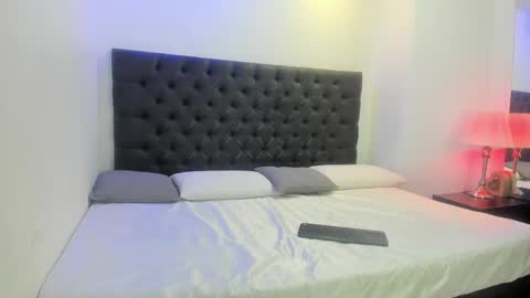 angela_rendon online show from May 12, 2026, 11:07 am