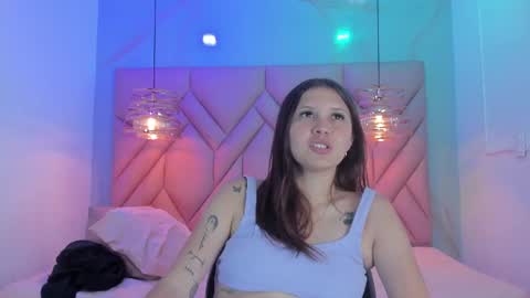 Snapshot of angelaa_cute chatting on June 22, 2026, 12:02 pm ANGELA online show from June 22, 2026, 12:02 pm