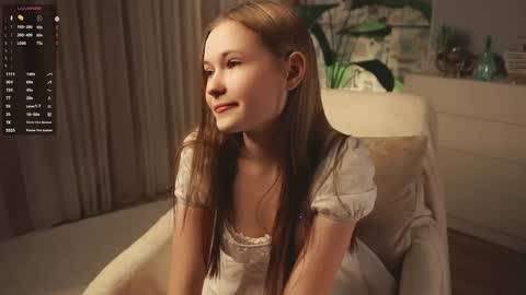 Snapshot of angelabalay chatting on April 1, 2026, 12:28 pm Mary online show from April 1, 2026, 12:28 pm