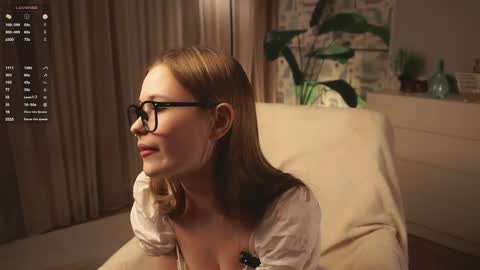 Snapshot of angelabalay chatting on April 1, 2026, 1:41 pm Mary online show from April 1, 2026, 1:41 pm