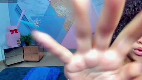 Angela online show from March 8, 2025, 9:50 am