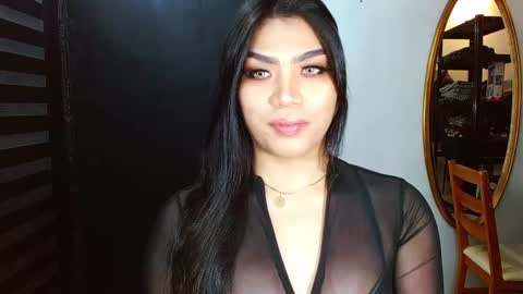 Snapshot of angeladrew73 chatting on February 5, 2025, 8:25 pm Angela online show from February 5, 2025, 8:25 pm