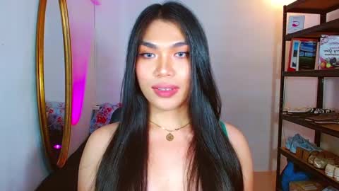 Snapshot of angeladrew73 chatting on February 9, 2025, 9:26 am Angela online show from February 9, 2025, 9:26 am