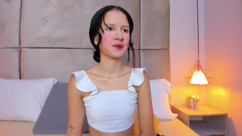 Snapshot of angelag_ chatting on November 11, 2025, 8:31 pm angelag_ online show from November 11, 2025, 8:31 pm