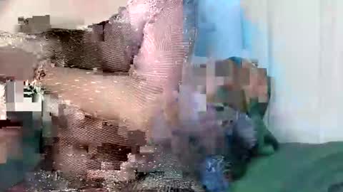 Snapshot of angelainparis28 chatting on October 5, 2025, 8:34 am ANGELA online show from October 5, 2025, 8:34 am