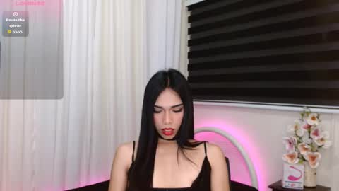 SENORITA online show from October 27, 2025, 5:28 pm